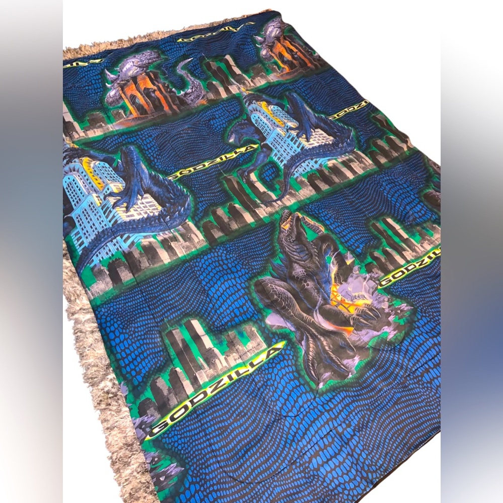 Vintage 1998 Godzilla Movie Show Twin Bed Comforter Blanket Bedding Sheet